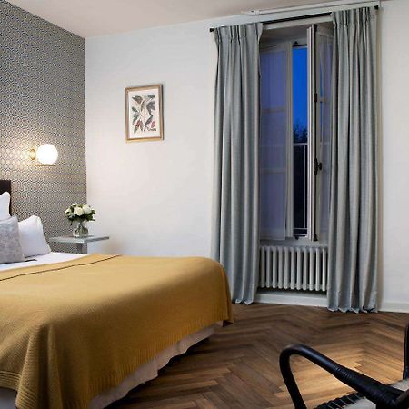 Country Club Hotel Yvre-l'Eveque Bilik gambar