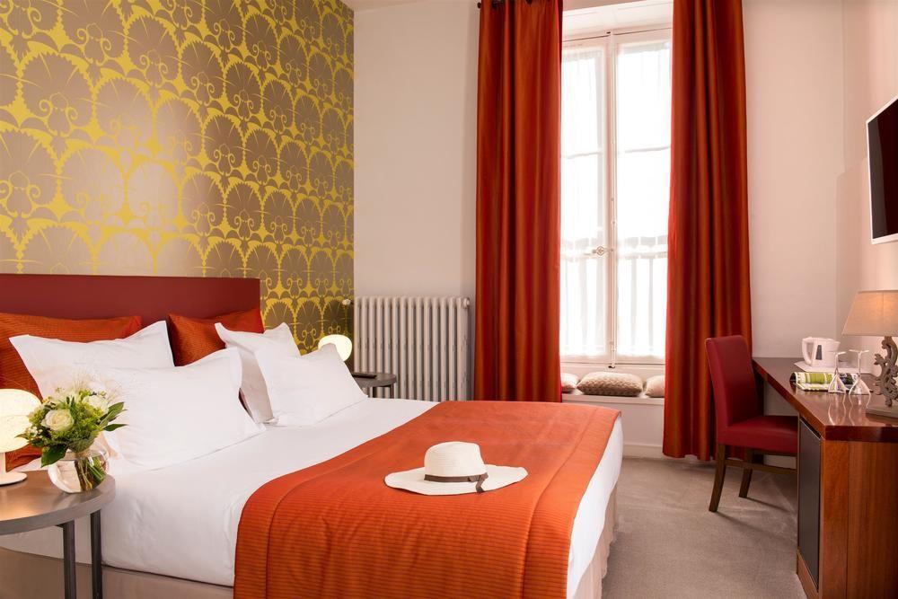 Country Club Hotel Yvre-l'Eveque Luaran gambar