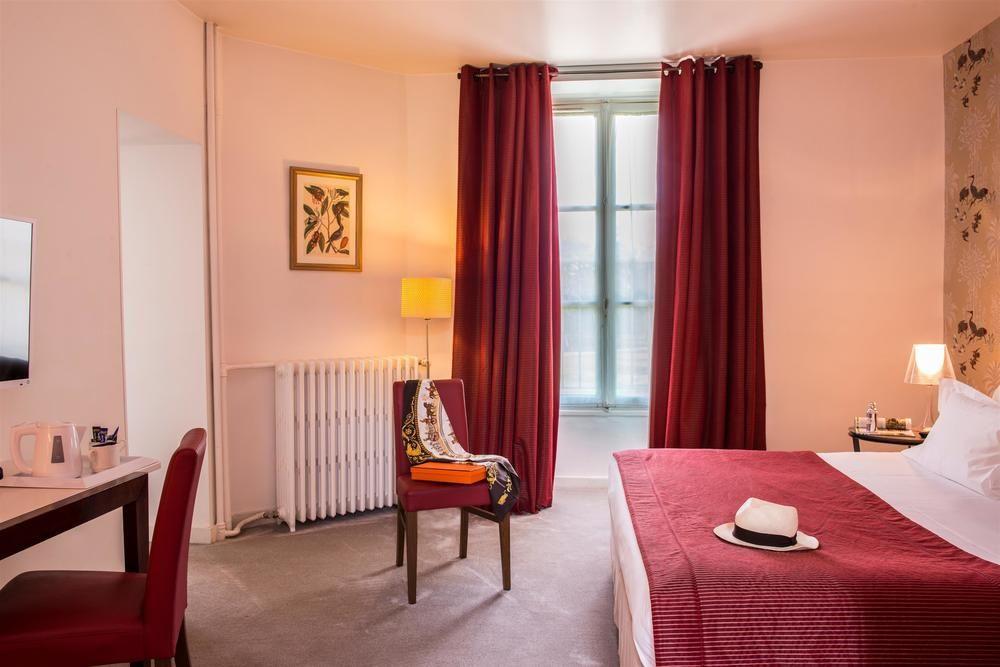 Country Club Hotel Yvre-l'Eveque Luaran gambar