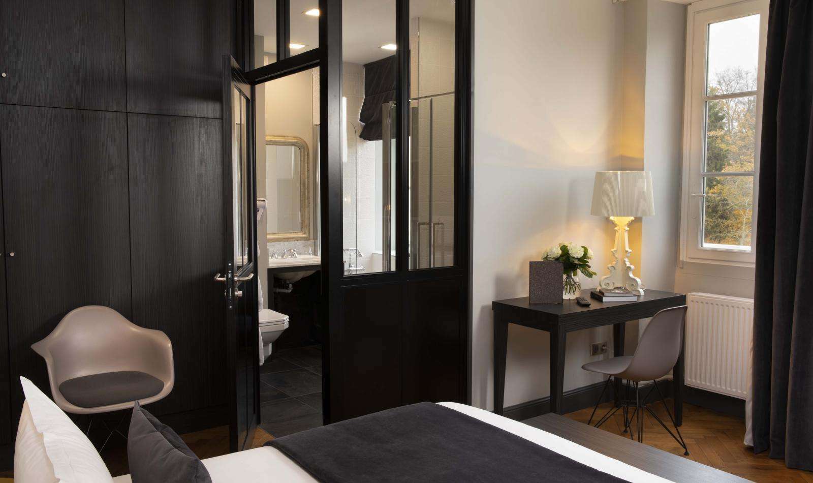 Country Club Hotel Yvre-l'Eveque Bilik gambar