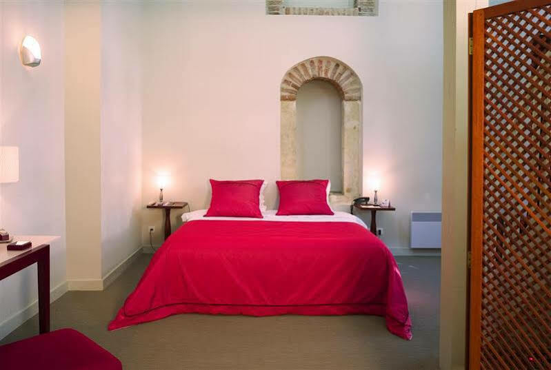Country Club Hotel Yvre-l'Eveque Luaran gambar