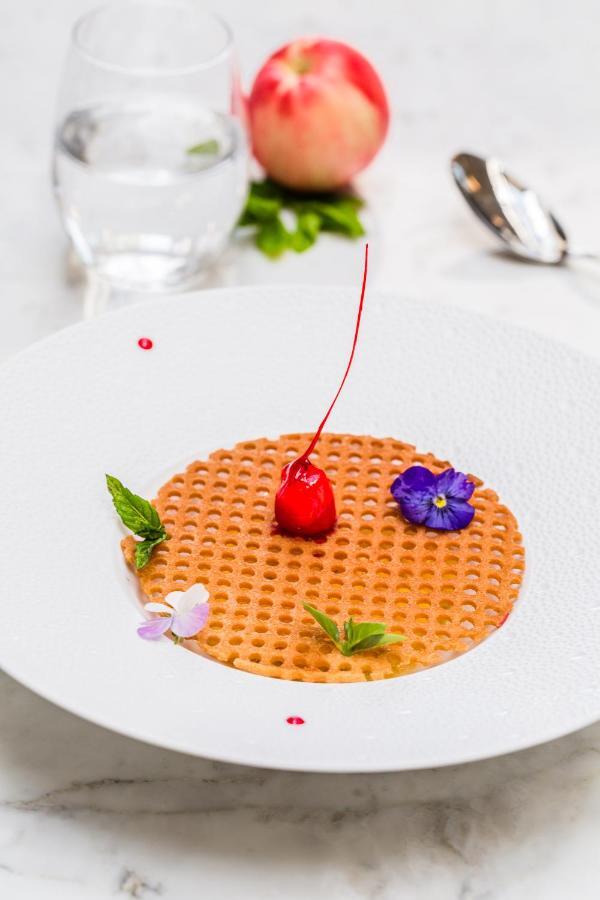 Country Club Hotel Yvre-l'Eveque Luaran gambar